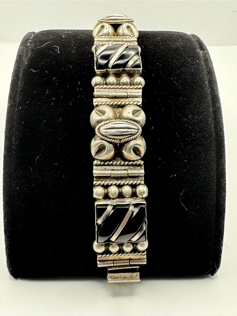 Vintage Mexico Sterling Silver and Onyx Accent Bracelet, 7 in